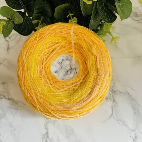 Celebrating Summer - Thin Cake Yarn